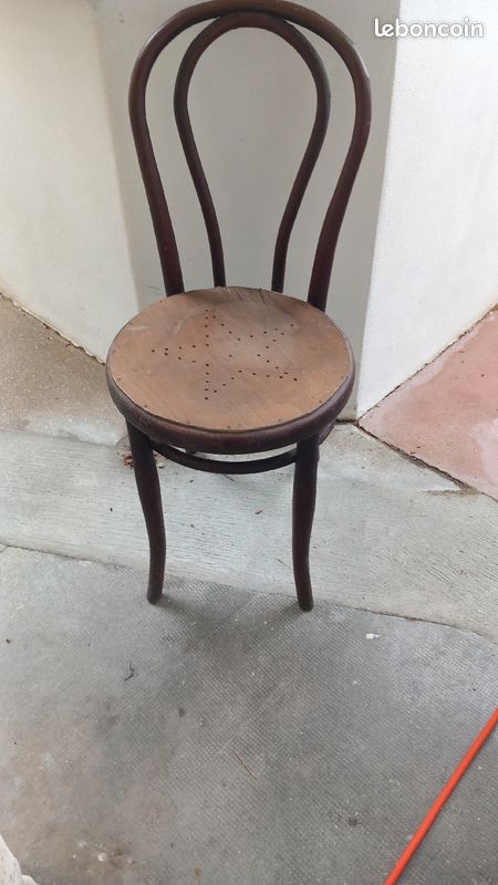 Chaise bistrot (image 1)