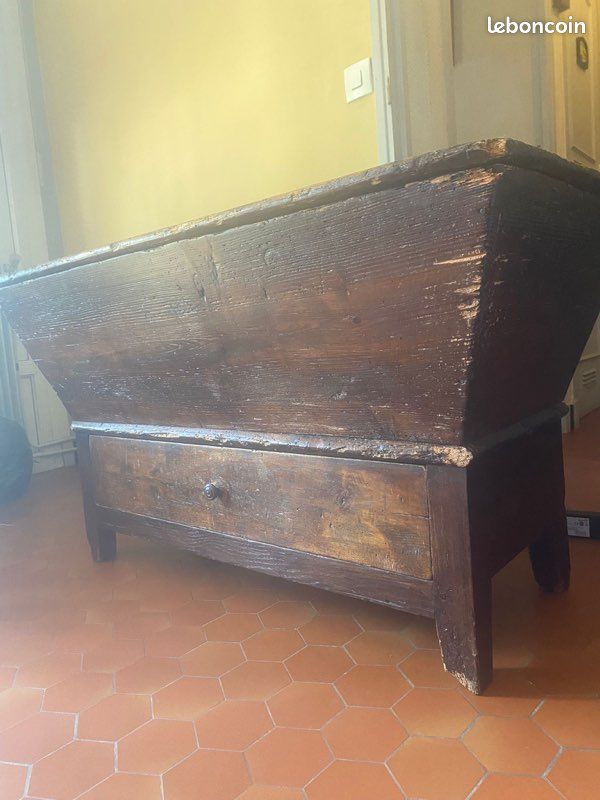 Pétrin - meuble ancien (image 2)
