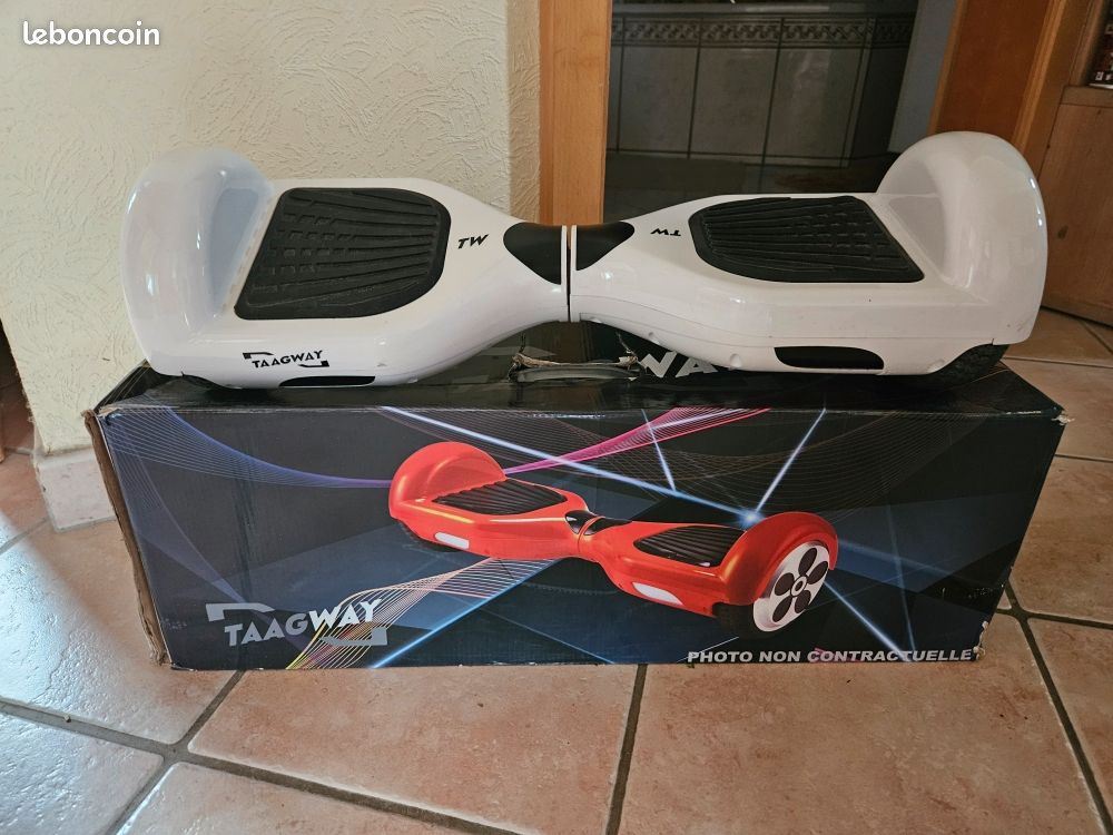 Hoverboard (image 1)