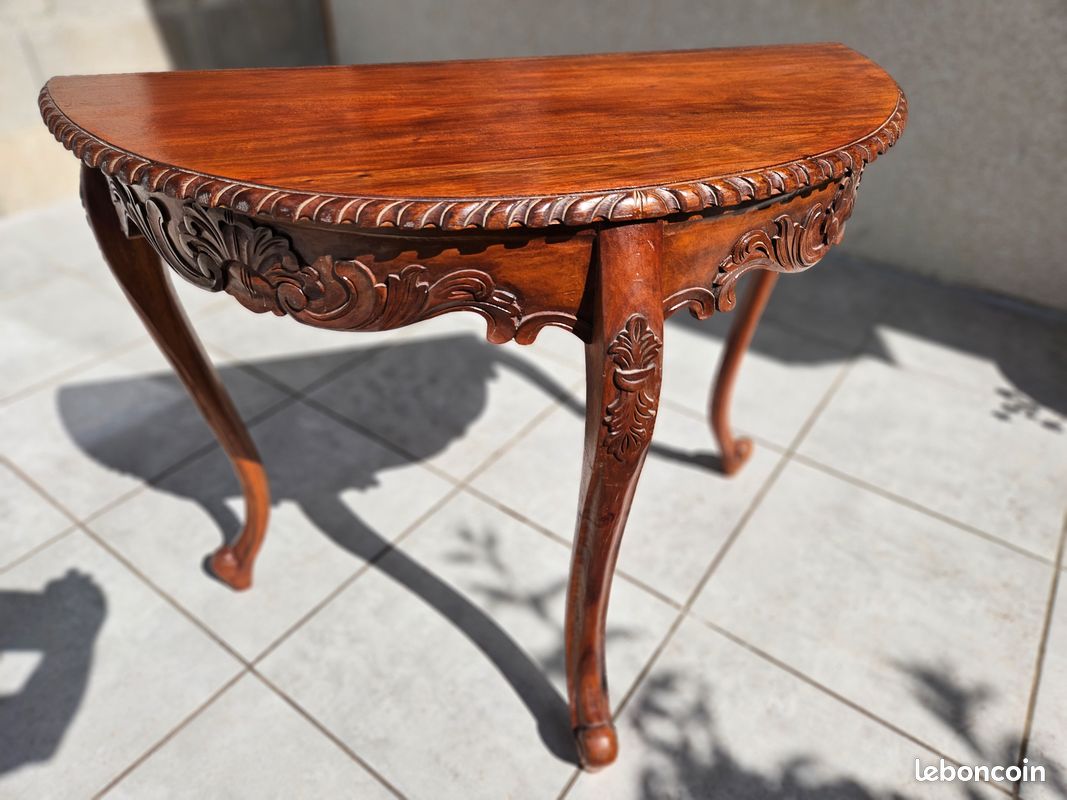 Console en bois exotique (image 3)