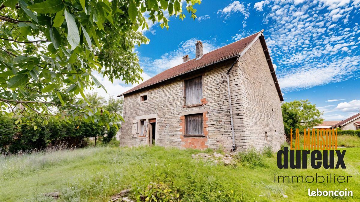 Maison 3 pièces 129 m² · à Vars · 129 m² · 49 500 €