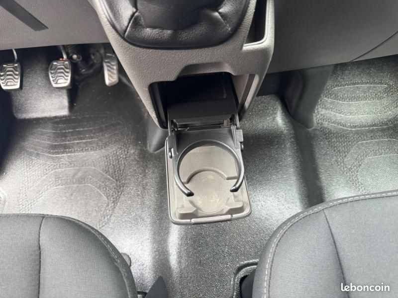 Ford Transit Custom Kombi 320 L2H1 2.0 EcoBlue 130ch mHEV Trend Business 7cv (image 23)
