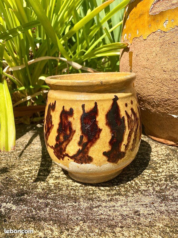 Ancien pot à confit en terre cuite jaune XIXeme (image 1)