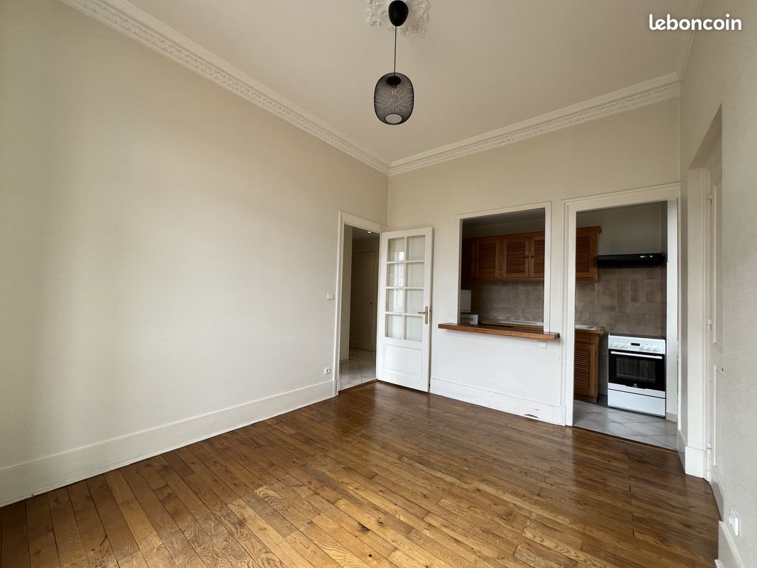 Appartement 2 pièces 40 m² · à Grenoble · 40 m² · 588 €/mois