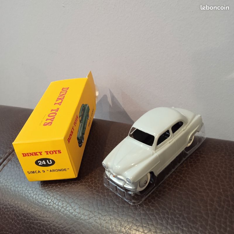 Dinky Toys Simca Aronde Taxi - Réf 24U - Meccano Triang France - Échelle 1:43