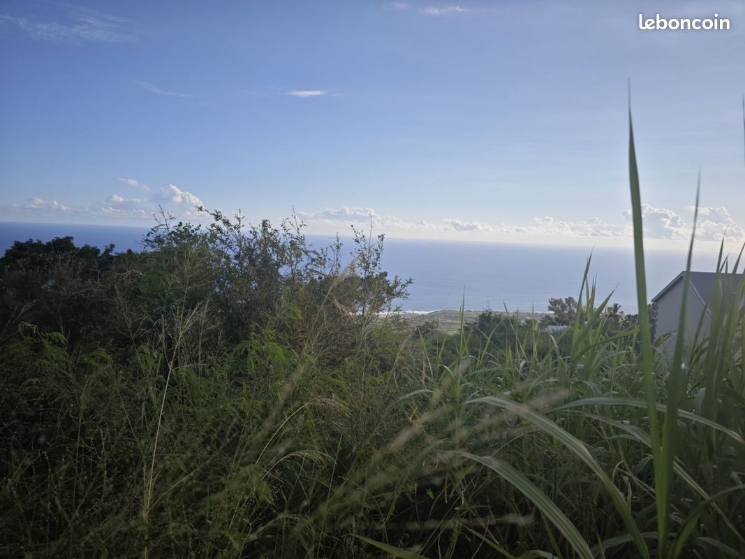 Terrain 1859 m² LE PITON SAINT LEU · à Saint-Leu · 374 500 €