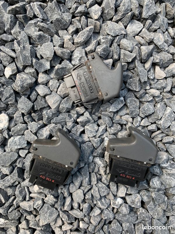 Moteur vitre avant droit, bouton vitre scenic 1 phase 2 (image 3)