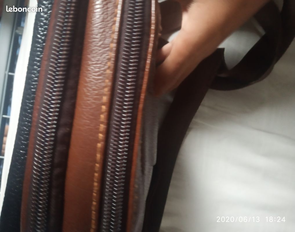 Sacoche de cuir original (image 1)
