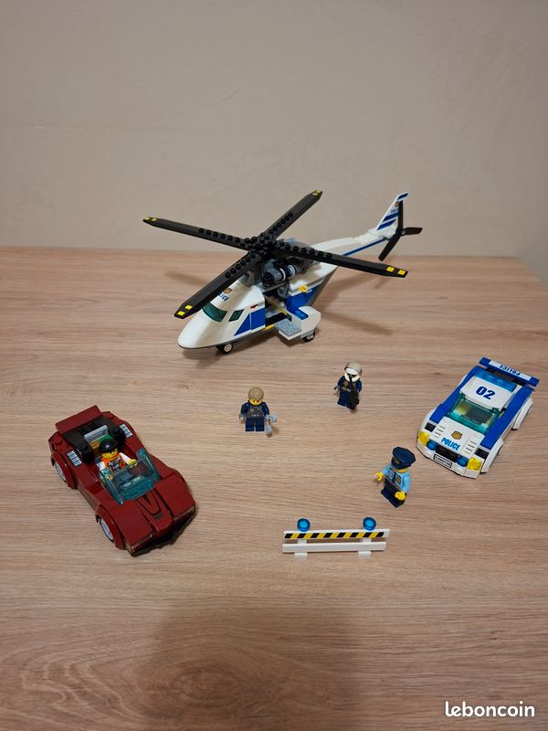 Lego (image 1)