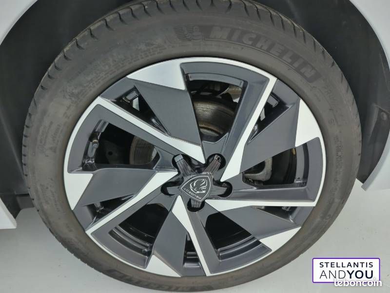 Peugeot 308 BlueHDi 130ch S&S EAT8 Allure (image 17)