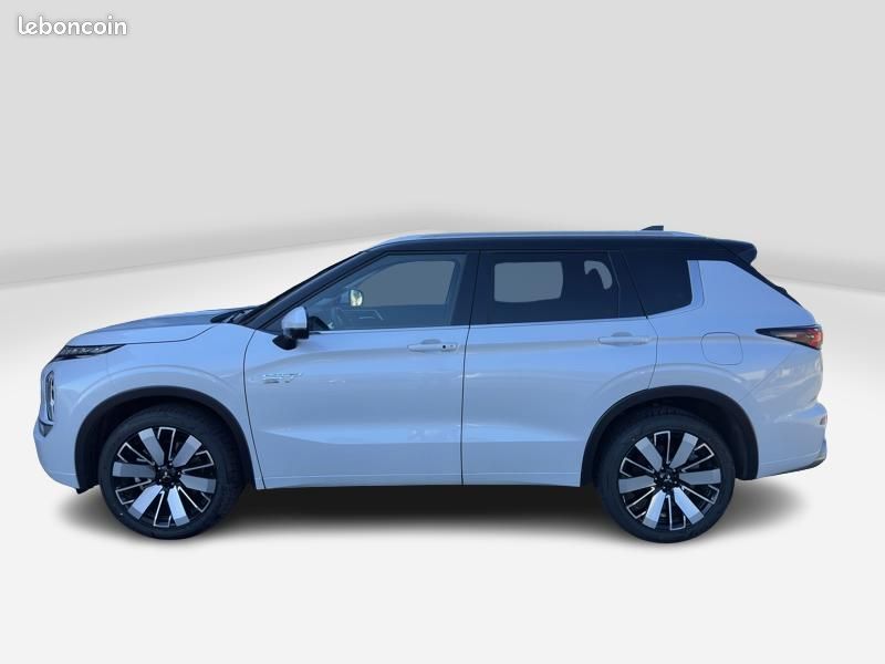 Mitsubishi Outlander PHEV Instyle 4WD (image 4)