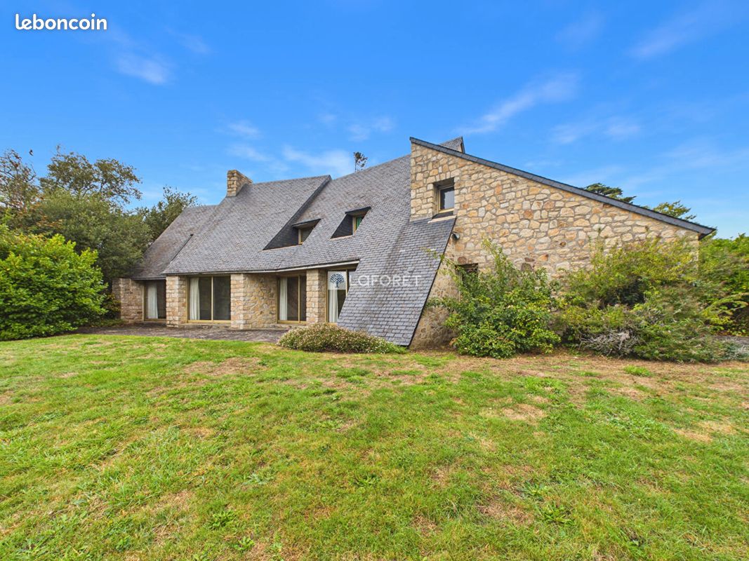 Maison 11 pièces 220 m² · à Crozon · 220 m² · 1 312 500 €