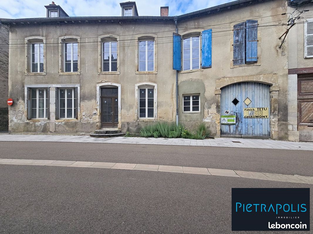 Immeuble 750 m² · à Vignory · 750 m² · 40 000 €