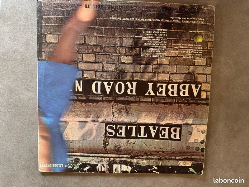 Lot de 4 vinyles rock/pop vintage – The Beatles, Asia, America et Madmoiz-L (image 10)