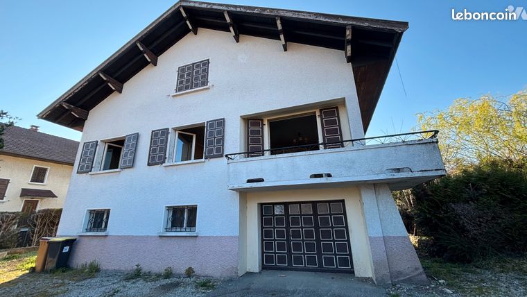 Maison 8 pièces 170 m²