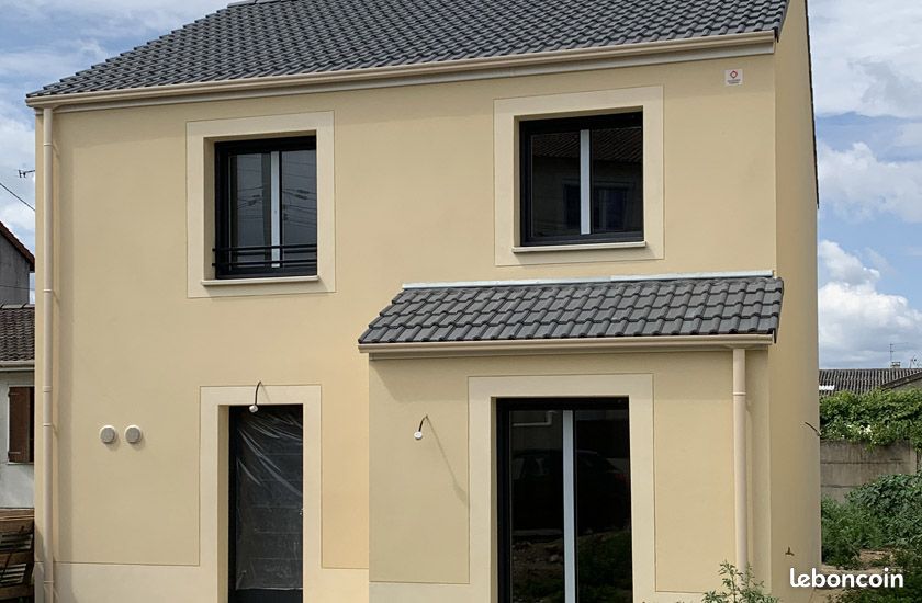 Maison 5 pièces 96 m² · à Brie-Comte-Robert · 96 m² · 306 900 €
