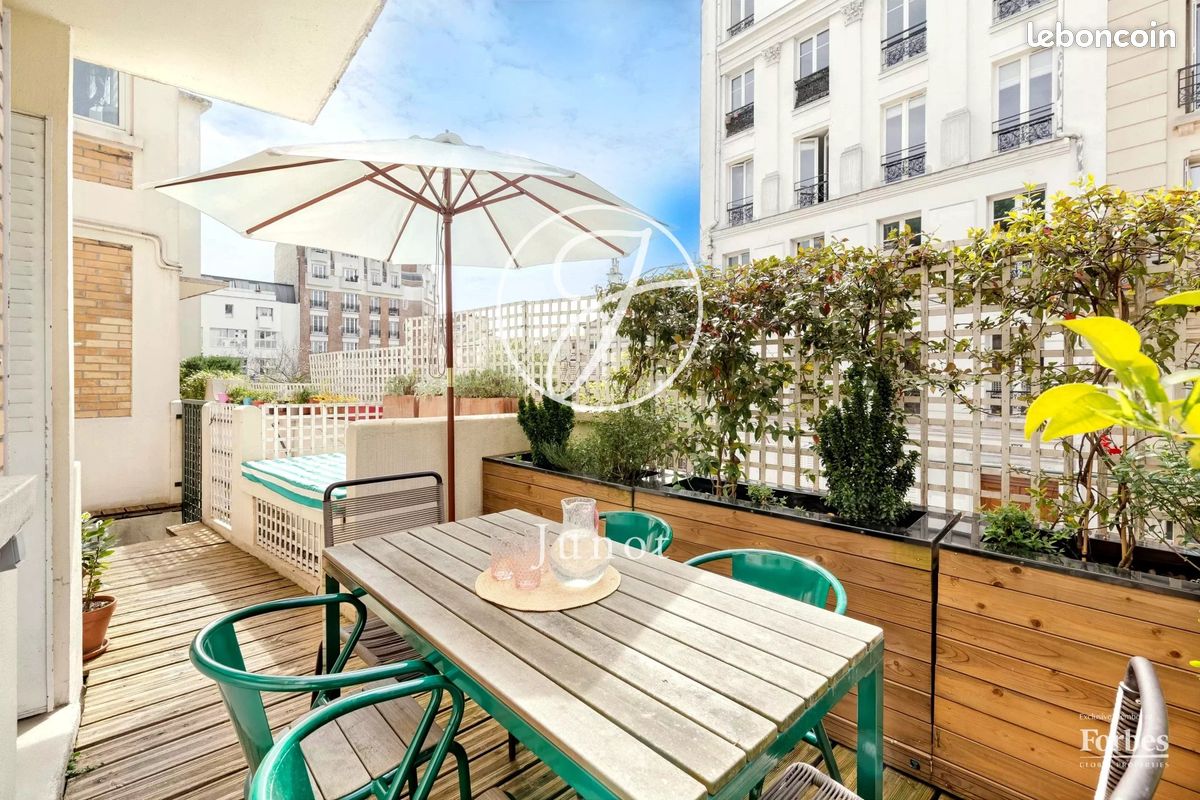 Appartement 3 pièces 67 m² · à Paris · 67 m² · 1 280 000 €