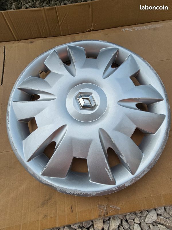 1 Enjoliveur Renault "Aria" en 15 Pouces (image 2)
