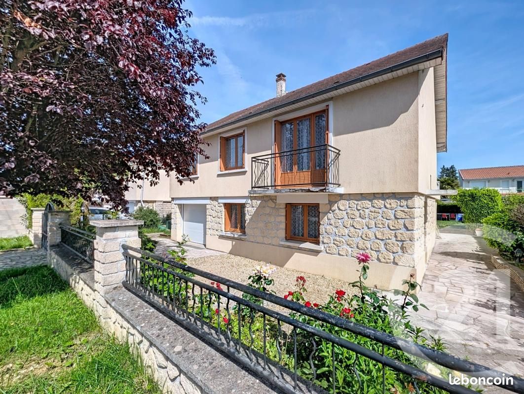 Maison 5 pièces 131 m² · à Roissy-en-Brie · 131 m² · 309 000 €
