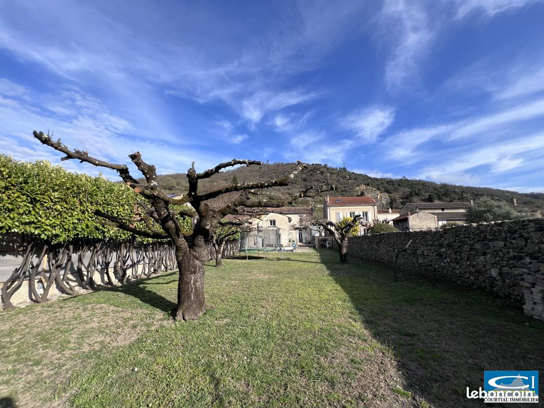 Maison 4 pièces 144 m² · à Serves-sur-Rhône · 144 m² · 260 000 €