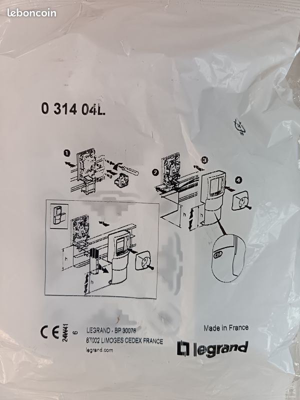 Cadre Appareillage Saillie 2 Postes Legrand - Pour Moulure DLPlus 12.5mm - Blanc