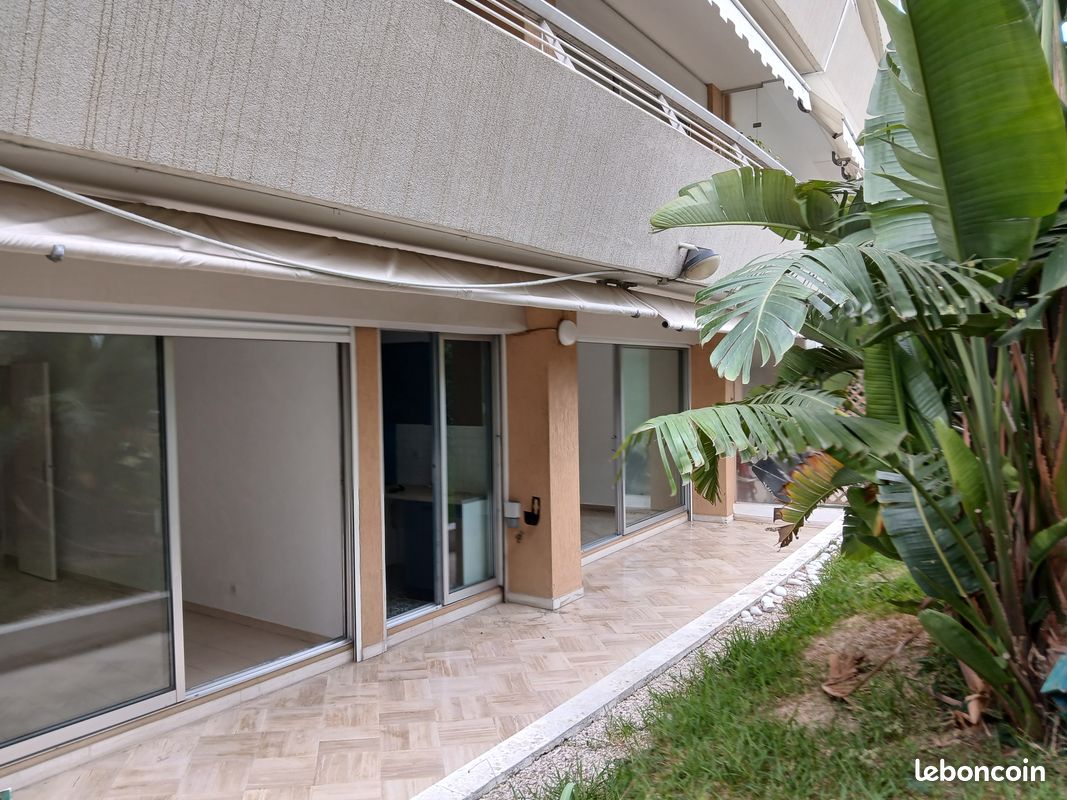 Appartement 2 pièces 51 m² · à Nice · 50,9 m² · 390 000 €