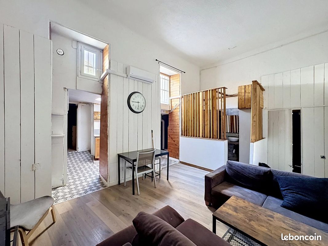 Appartement 3 pièces 56 m² · à Marseille · 56 m² · 99 000 €