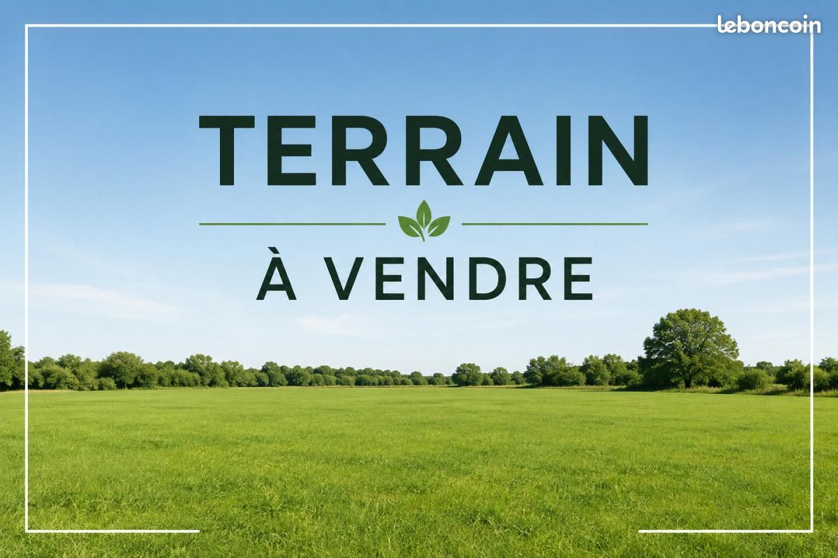 Terrain 830 m² Saint Julien En Saint Alban · à Saint-Julien-en-Saint-Alban · 95 000 €