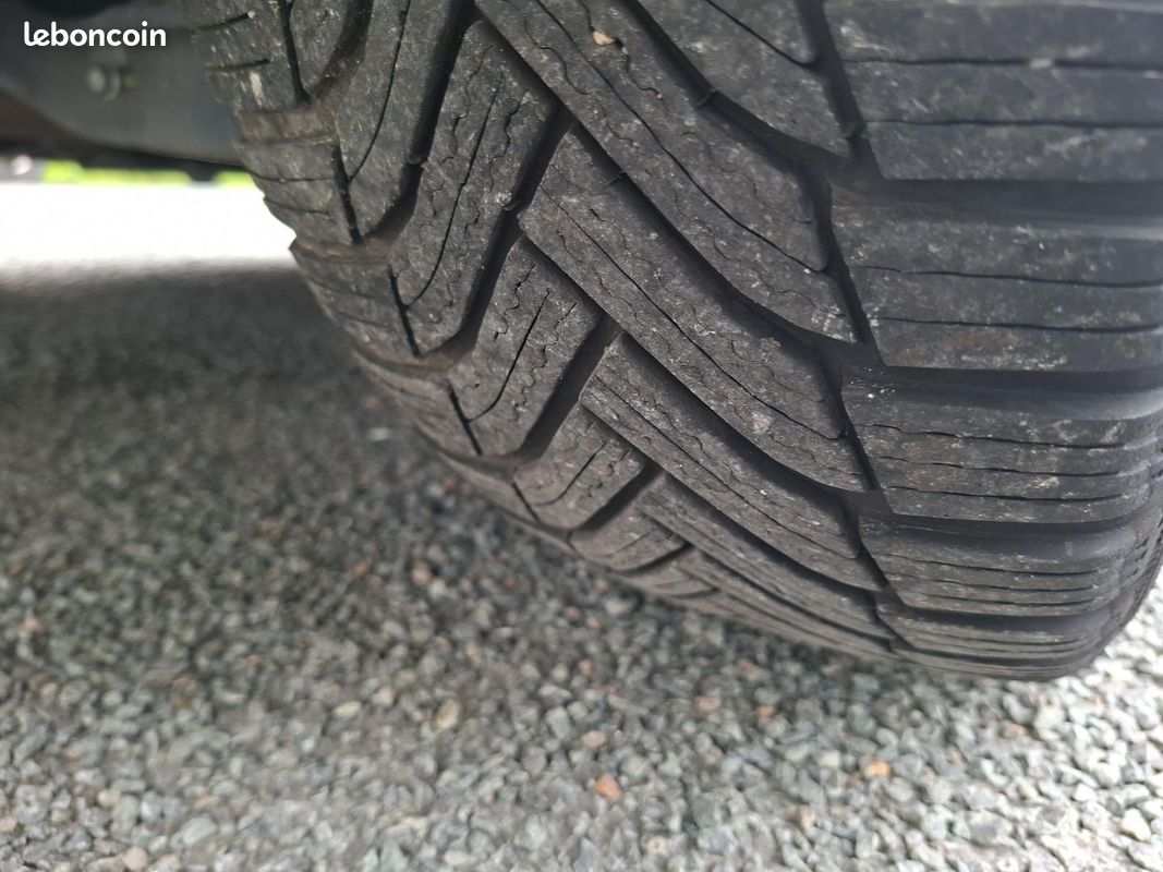 KIA CEED 1.6 CRDi 136 ch MHEV DCT7 GT Line Premium (image 37)