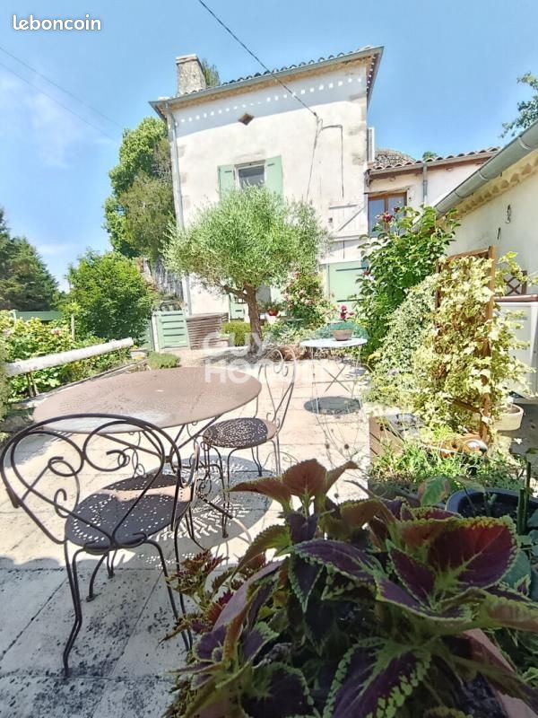 Maison 4 pièces 210 m² · à Monségur · 210 m² · 339 200 €