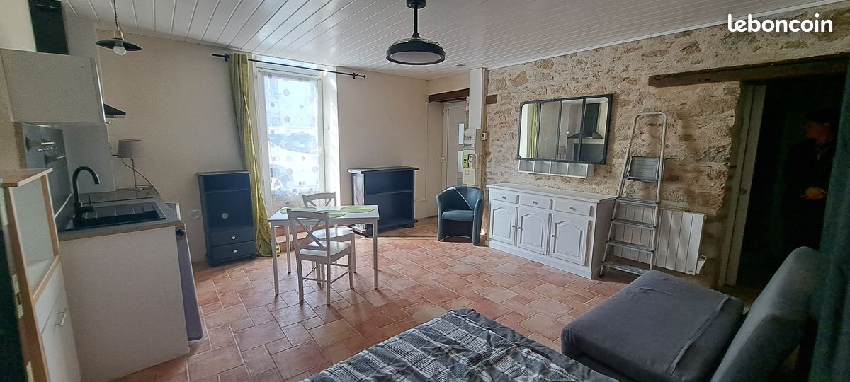 Appartement 1 pièce 27 m² · à La Roche-sur-Yon · 27 m² · 500 €/mois