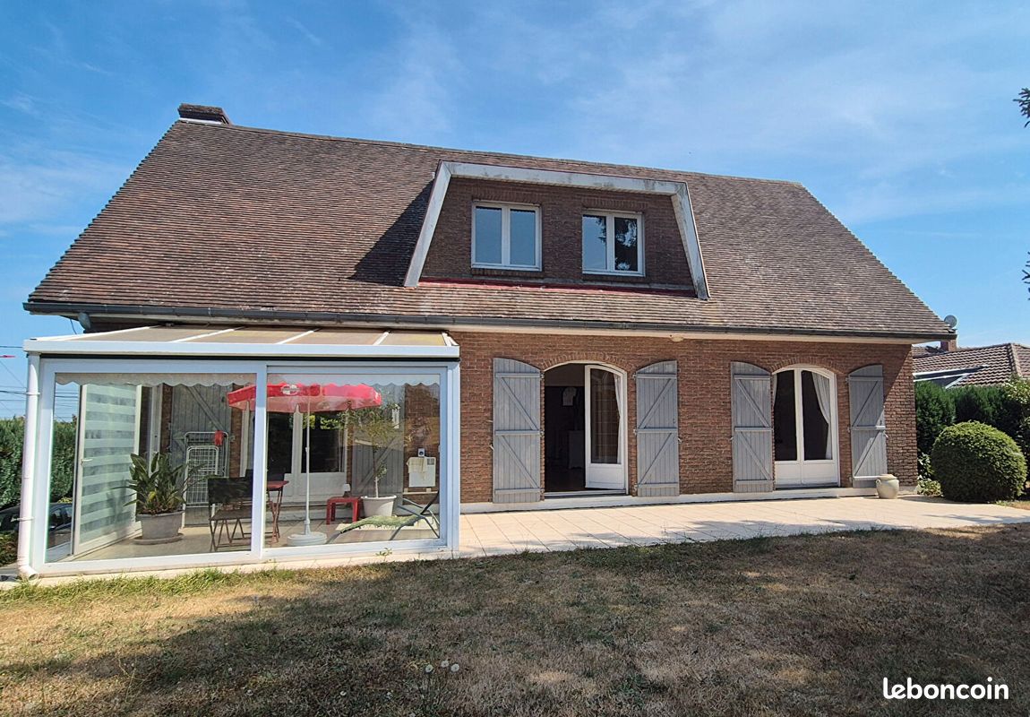 Maison 8 pièces 145 m² · à Divion · 145 m² · 244 900 €