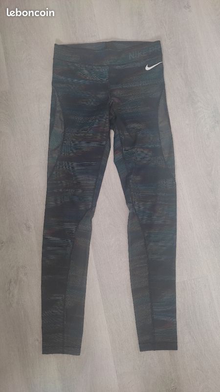 Legging sport Nike (image 1)