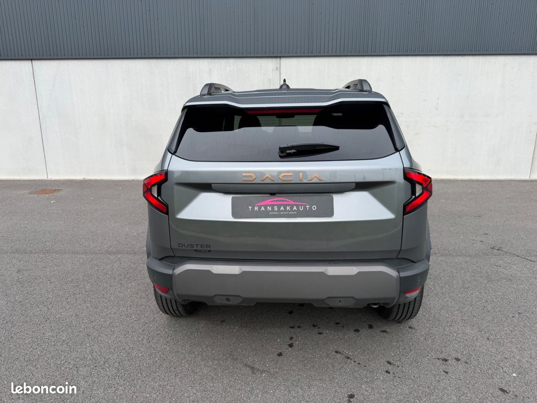DACIA DUSTER TCe 141cv Hybride 4x2 EDC Extreme - Sièges Volant chauffants / CarPlay / Caméra 360 - (image 4)