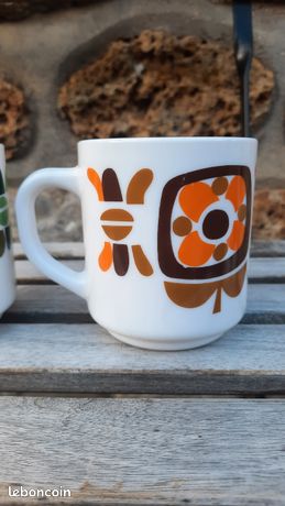 Tasse à Café Vintage Arcopal Séries Fleurs Orange – Céramique Rétro, Motif Floral, Multicolore