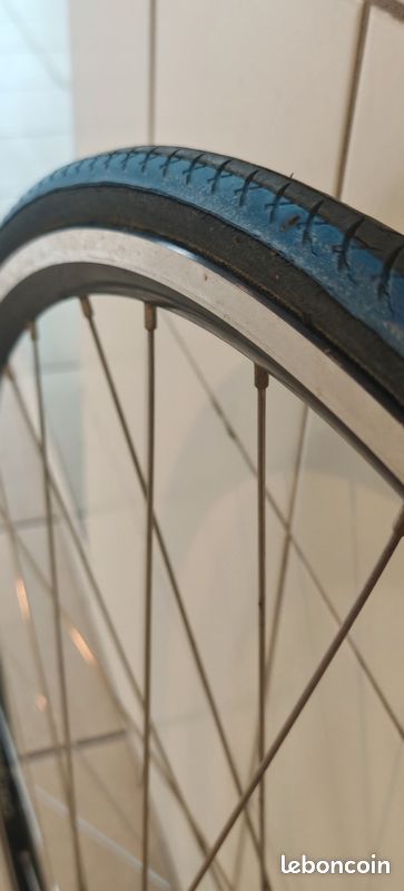Paire de roues route ambrosio balance état neuf diam 700 - Équipements vélos