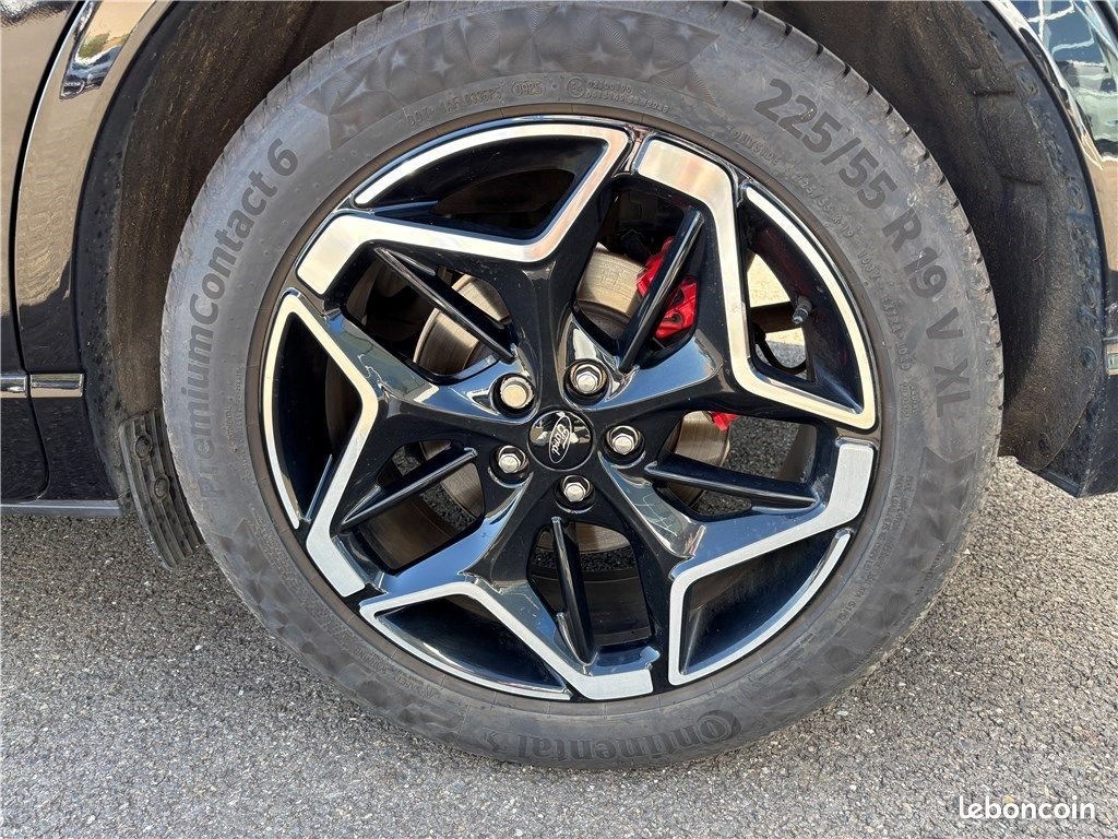 Ford Kuga III 2.5 DURATEC 180 CH FLEXIFUEL FHEV E85 POWERSHIFT ST-Line X (image 15)
