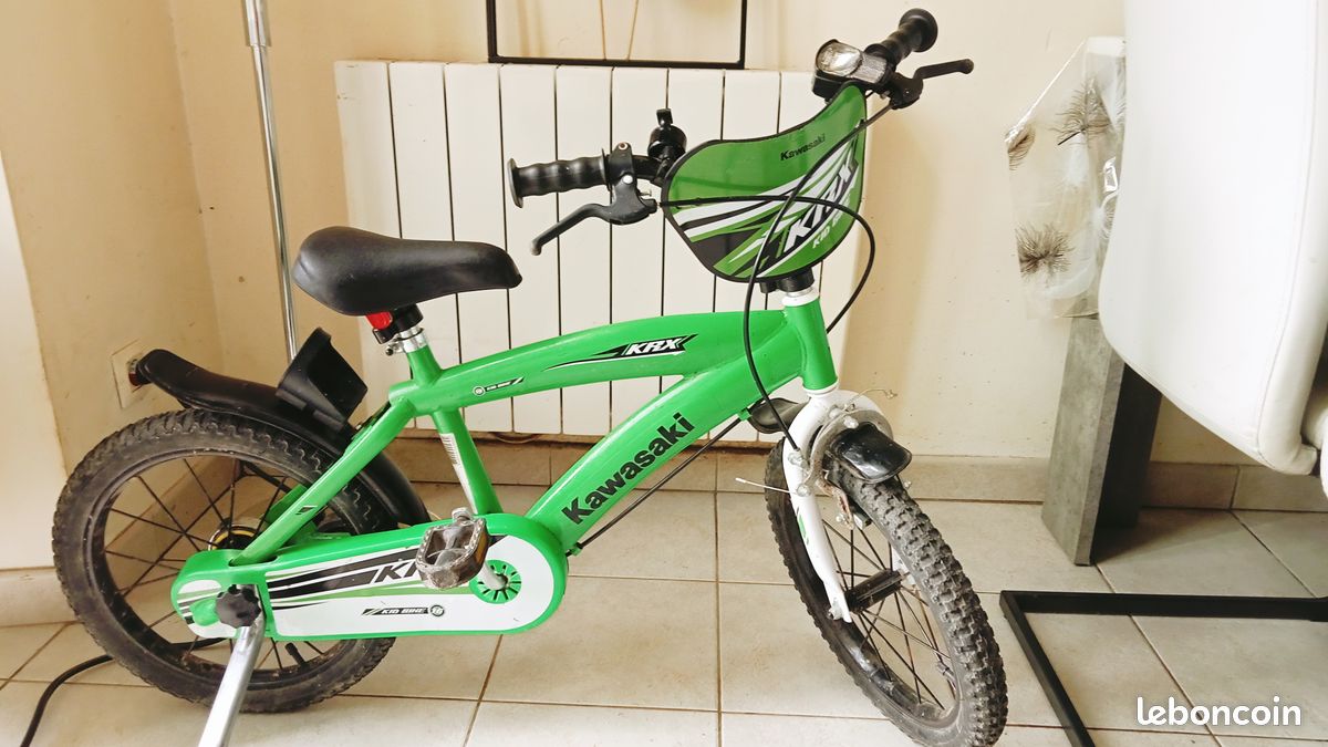 Modified Velo Bicicleta Velo Kawasaki 16 Pouces VÃ©lo Moto