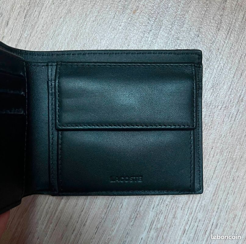 💳 PAIEMENT X4 : Portefeuille Lacoste en cuir noir - Très bon Etat (image 12)