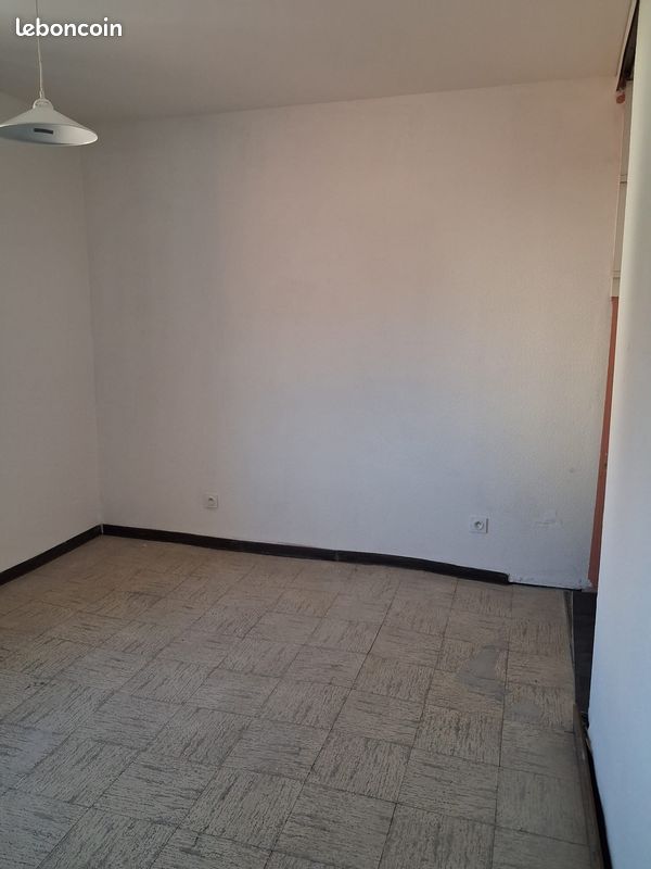 Appartement 2 pièces 52 m² · à Béziers · 52 m² · 350 €/mois