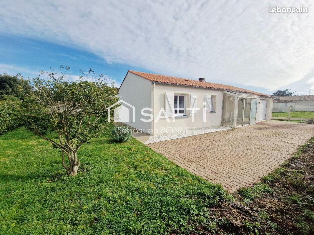Maison 5 pièces 87 m² · à Angles · 87 m² · 282 000 €
