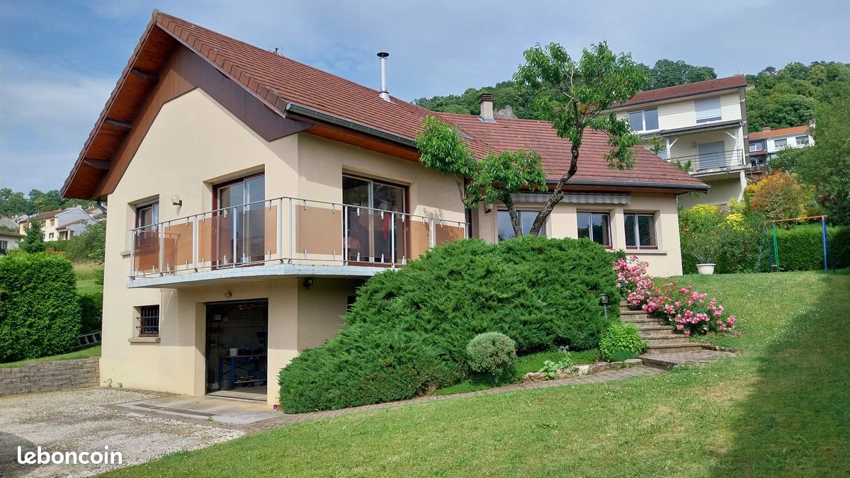 Maison 9 pièces 180 m² · à Morre · 180 m² · 395 000 €