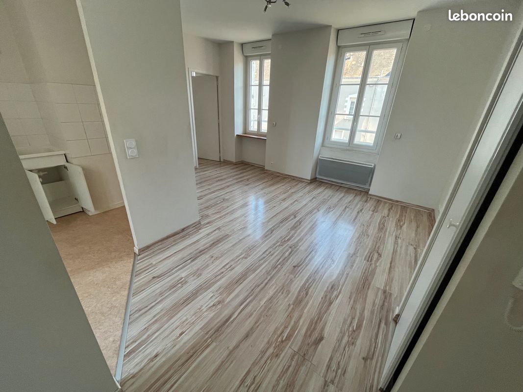 Appartement 2 pièces 44 m² · à Mauges-sur-Loire · 43,7 m² · 299 €/mois