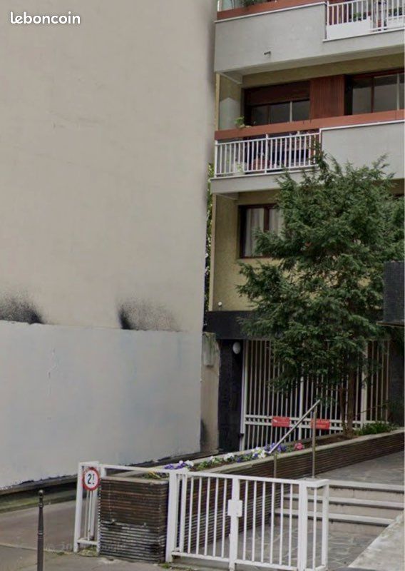 Parking Paris 11 quartier Charonne voltaire · 25 000 €