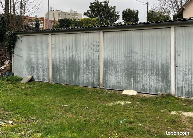 Parking Chalette Sur Loing