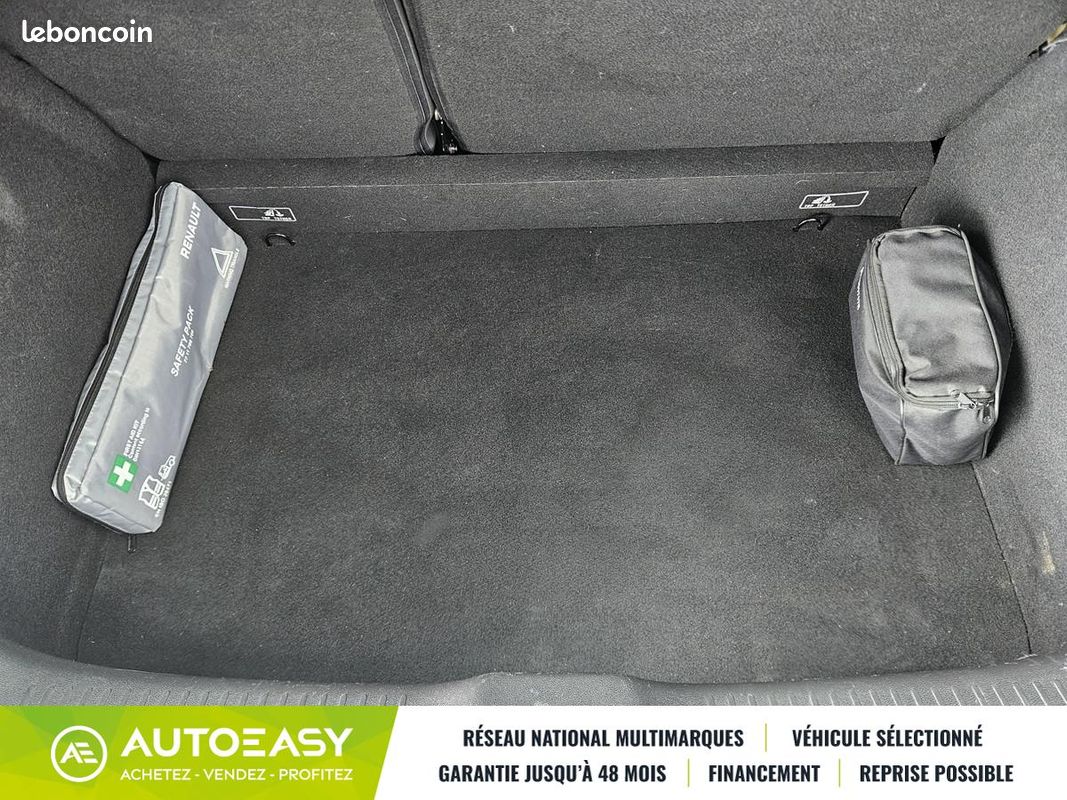 Renault Clio IV RS 1.6 220 TROPHY EDC 6 RS18 AKRAPOVIC (image 11)