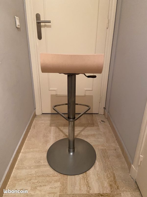 Ligne Roset Tabourets (image 3)