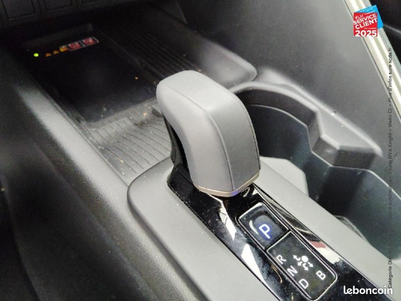 Toyota C-HR 2.0 Hybride 200ch Collection NG23 (image 16)