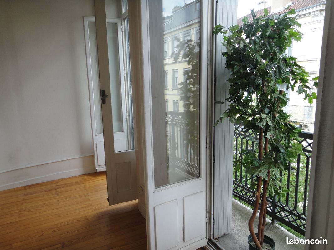 Parking 3 pièces 57 m² · à Saint-Étienne · 57 m² · 630 €/mois