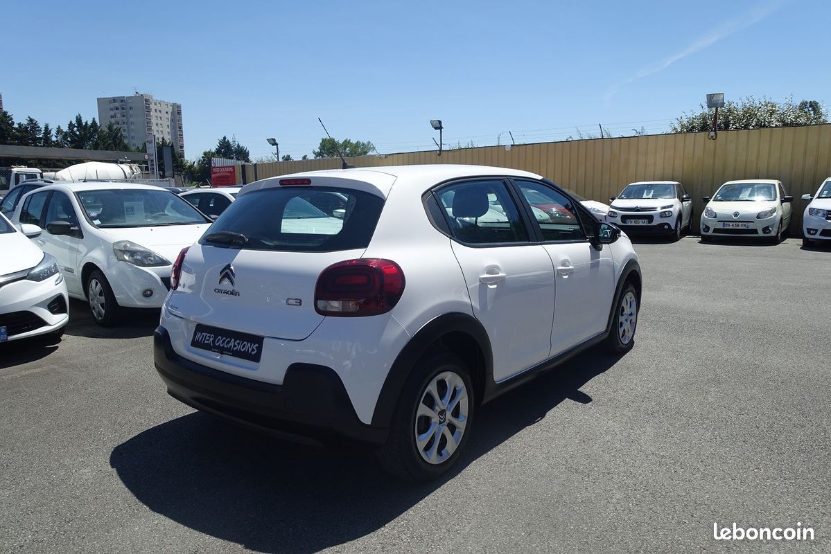Citroen C3 STE 1.2 PURETECH 83CH S&S FEEL NAV (image 7)